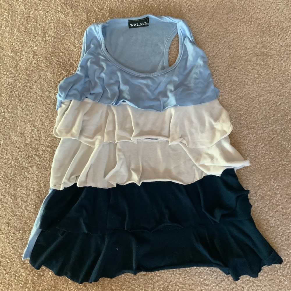Three color tank top